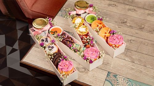 Delightful Food and Drink Hampers To Gift Your Sibling This Raksha Bandhan
